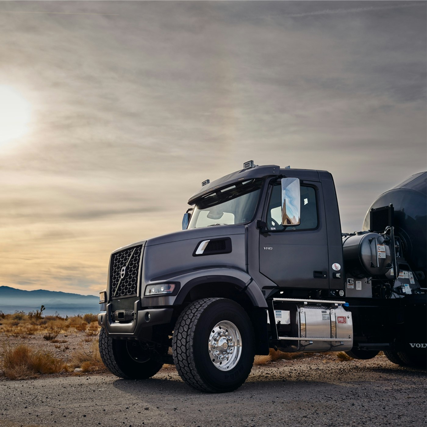 Campaign Photography 1400x1400 L